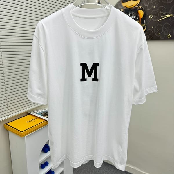 売上総額１位！モンクレール n級品 ロゴ コットン クルーネック Tシャツ 2色 moe09582